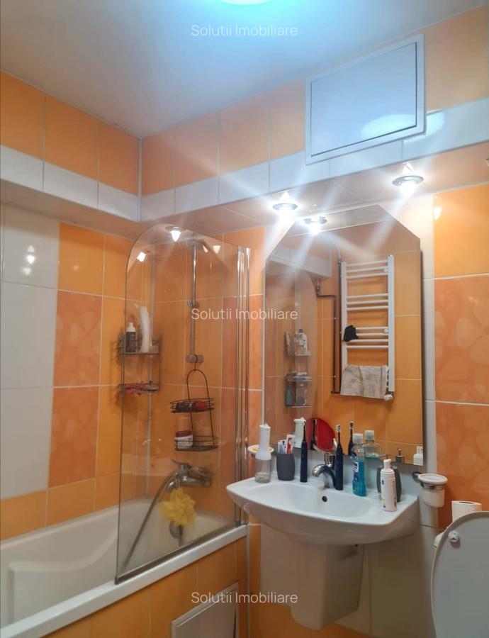 Apartament cu 3 camere, mobilat în Central - 9
