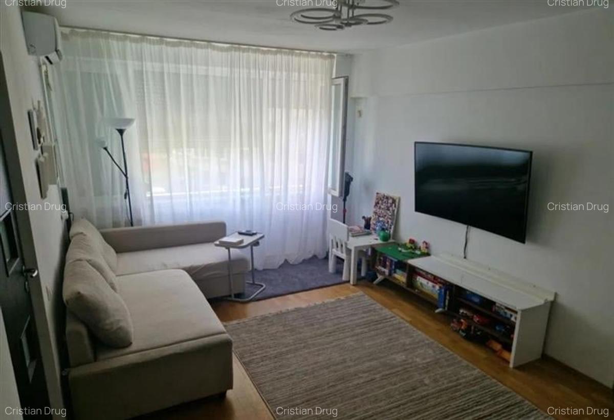 Apartament 2 camere Titan - 2
