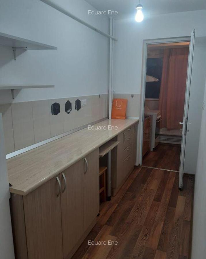 De vanzare Garsoniera decomandata, mobilata si utilat... - 10