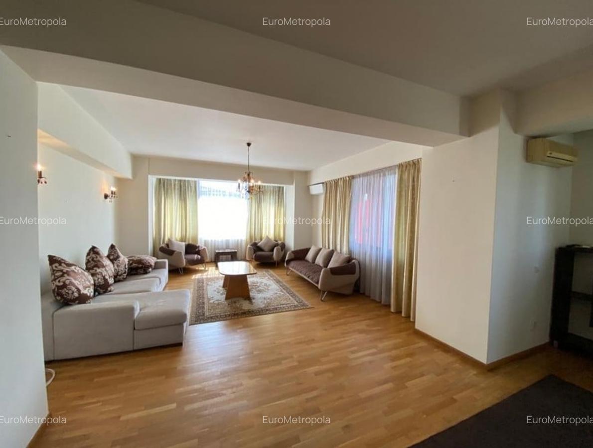 Apartament 5 camere Kiseleff - 2