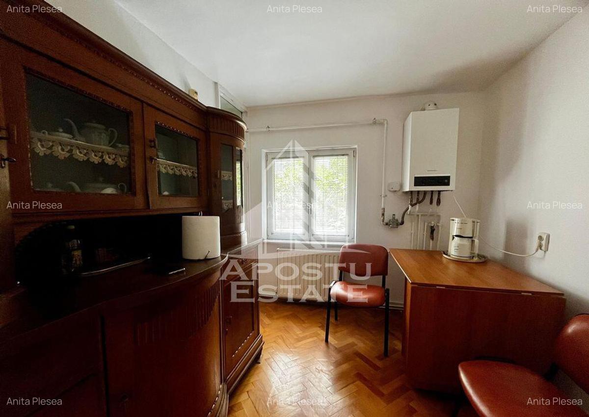 Apartament 3 camere,parter,centrala proprie,zona Saguna/T... - 8