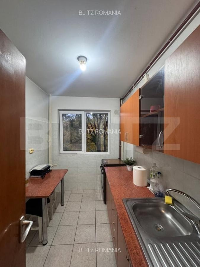 Apartament de 3 camere, 70 de mp, zona Alexandru Obregia - 4