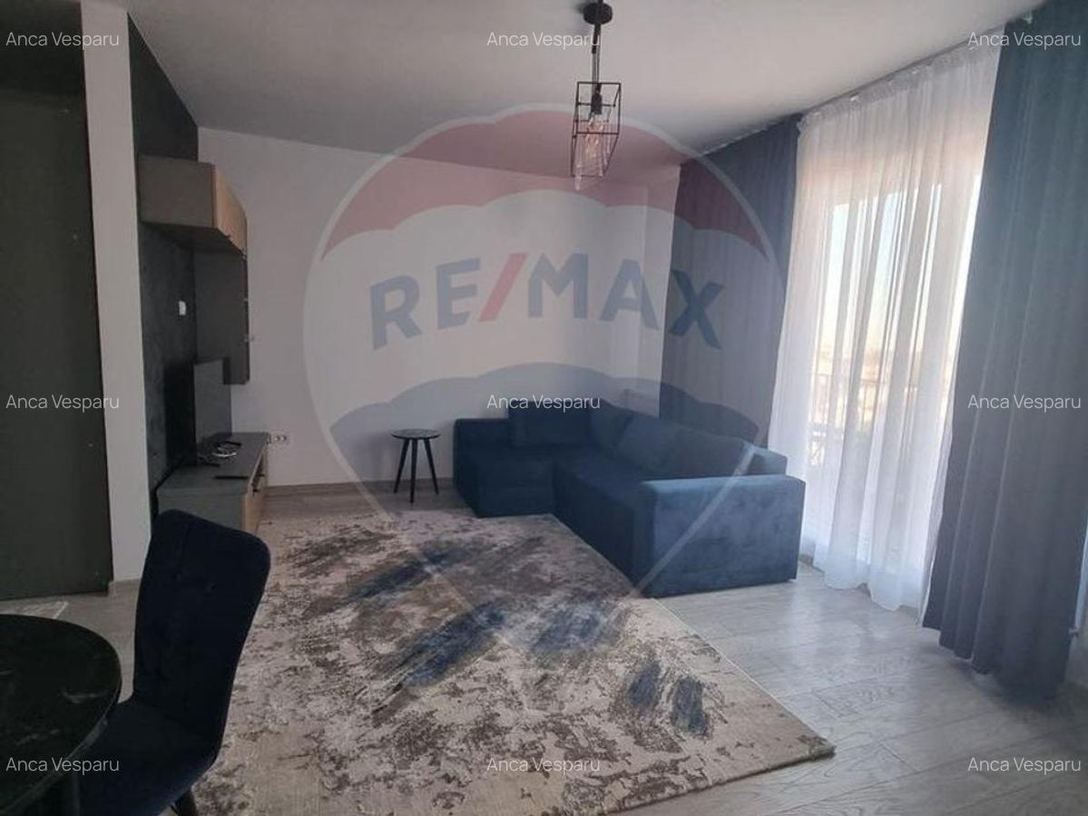 Apartament cu 3 camere de inchiriat in zona Km 5 - 3