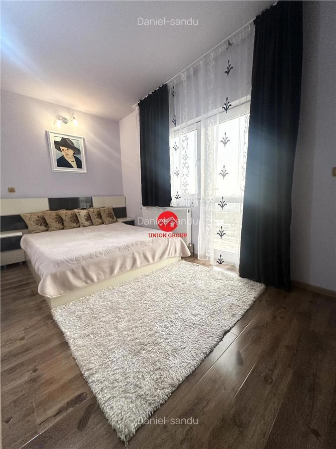 Casa P+1+M+ pod inalt, placa de beton intre etaje, Zona Km 4 - 10