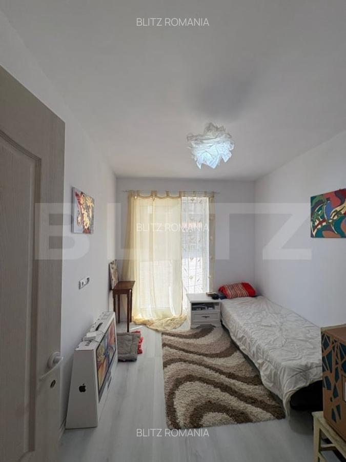Apartament de vanzare - 3 camere, modern, luminos, cu terasa spatioasa+Parcare - 5