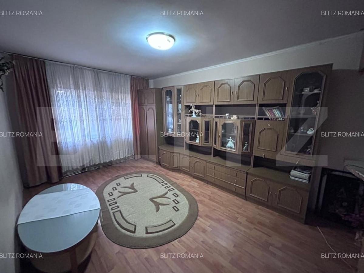 Apartament de vanzare, cu 4 camere, Agriculturii - 2