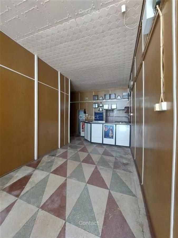 SPATIU COMERCIAL DE VANZARE IN SLANIC MOLDOVA - 4