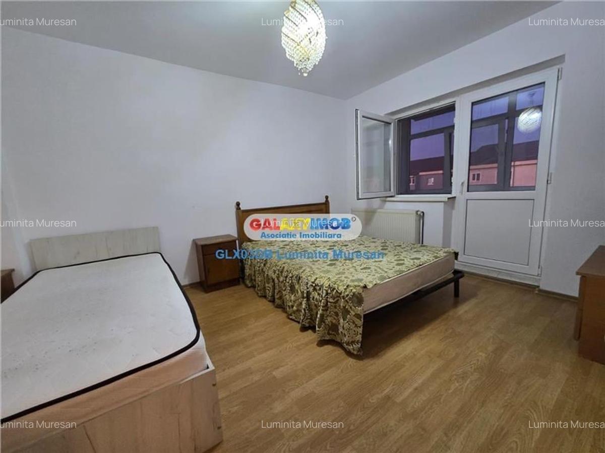 Inchiriere apartament 3 camere decomandat Targoviste Micro 2 - 10