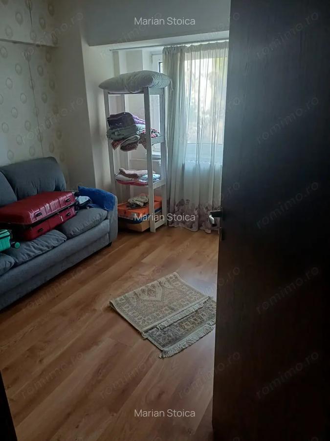 Inchiriez apartament cu 3 camere zona unirii fantani centru civic - 3