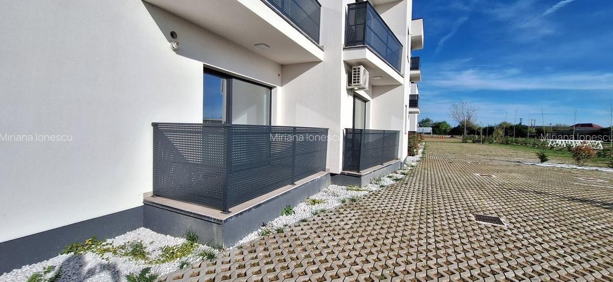 Apartament cu 3 camere decomandat în Torontalului - 13