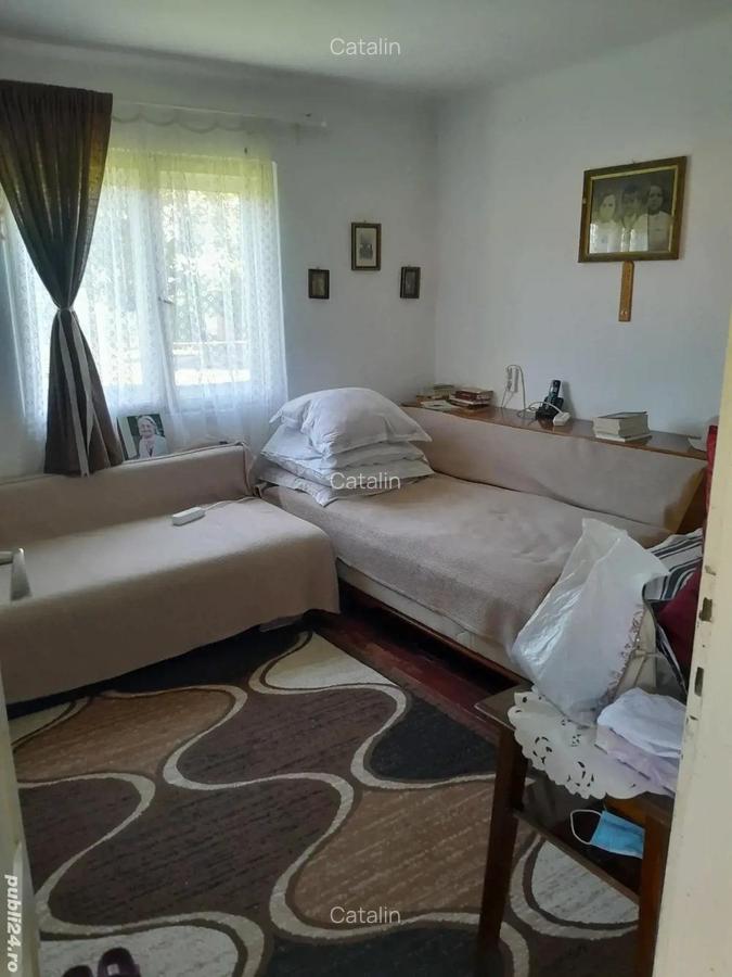 Casa Breaza central cu un mare cire? alb pentru dulcea?a! - 6