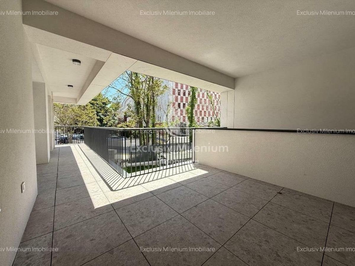 Universitate Bloc NOU Batistei - Birouri InterContinental - 1