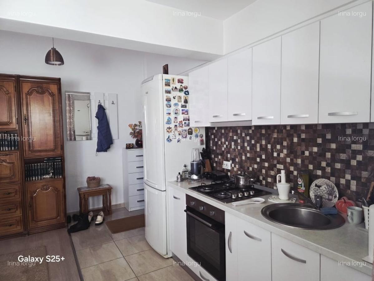 Ap 2 cam, zona Bucium, bloc nou - 6