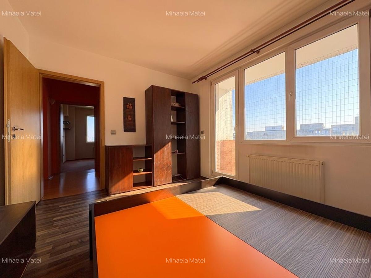 Apartament cu 3 camere semidecomandat, mobilat în Central - 8