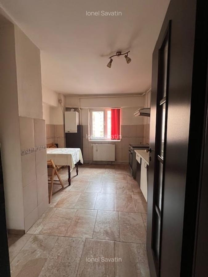 SE VINDE APARTAMENT 3 CAMERE  CALEA BUCURESTI NR 1, ET4/8 - 3