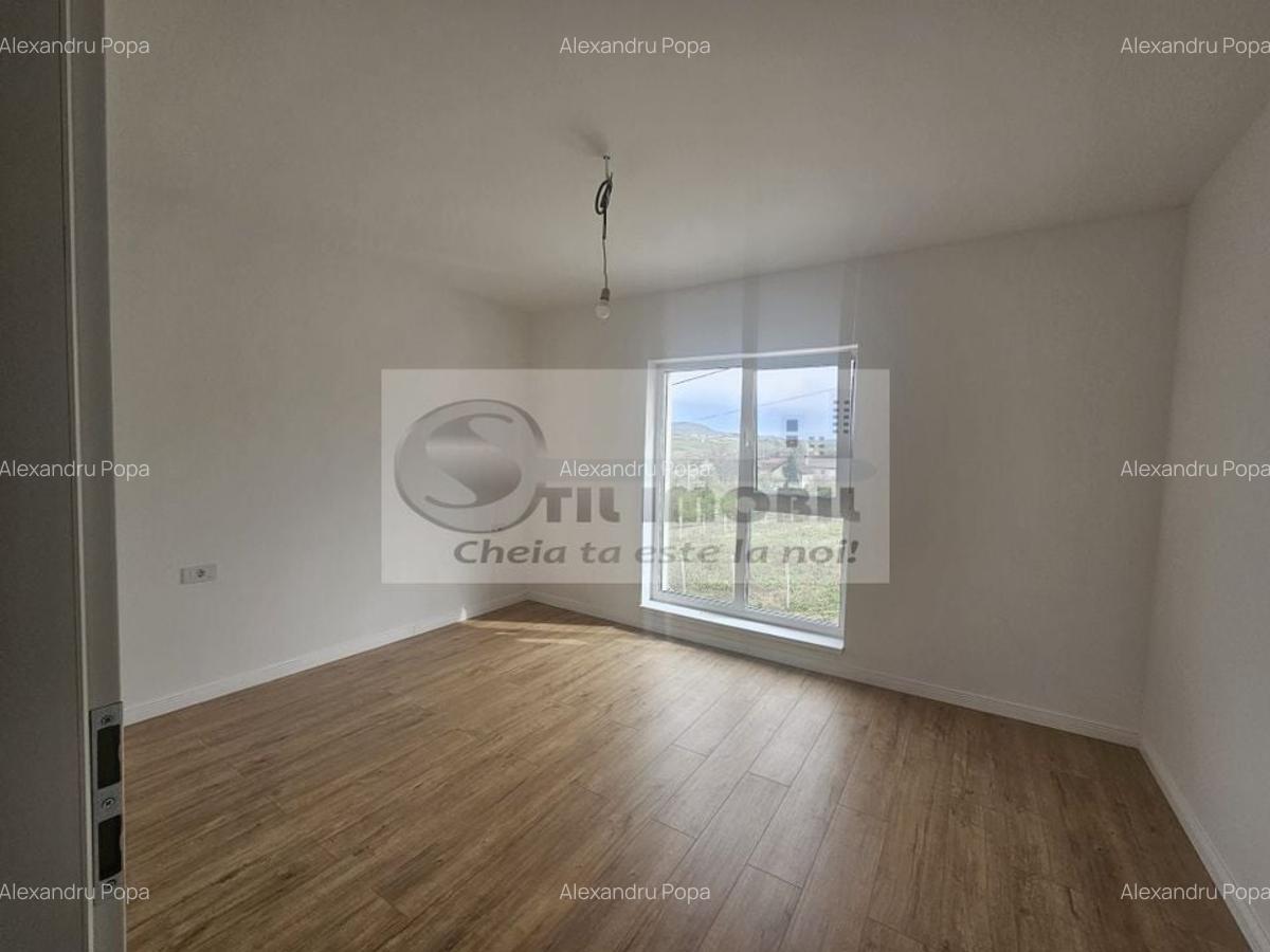 Casă cu 3 camere în Bucium - 7