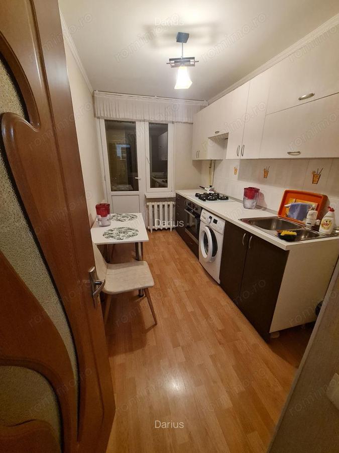 Se ofera spre inchiriere garsoniera in zona Berceni - 1