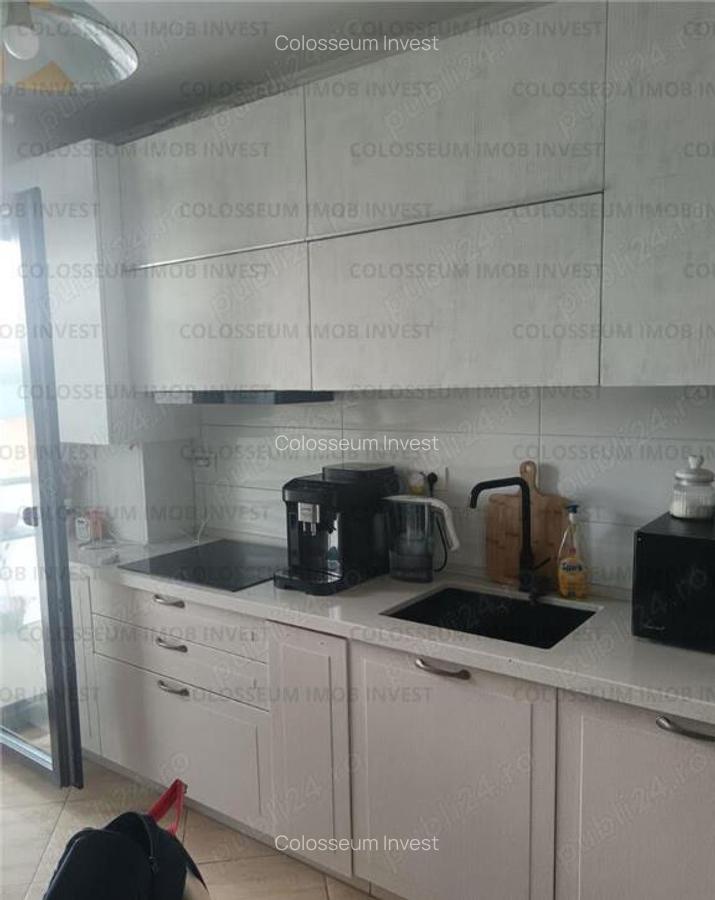 Apartament cu 3 camere , decomandat - zona Ghimbav - 2