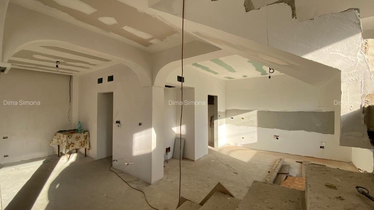 Casă cu 6 camere în Găvana 2 - 4