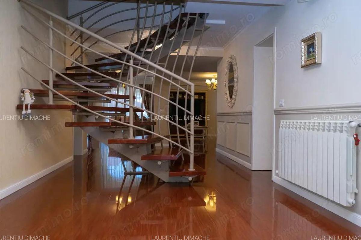 Ovidiu Sud zona de vile lac. - 13