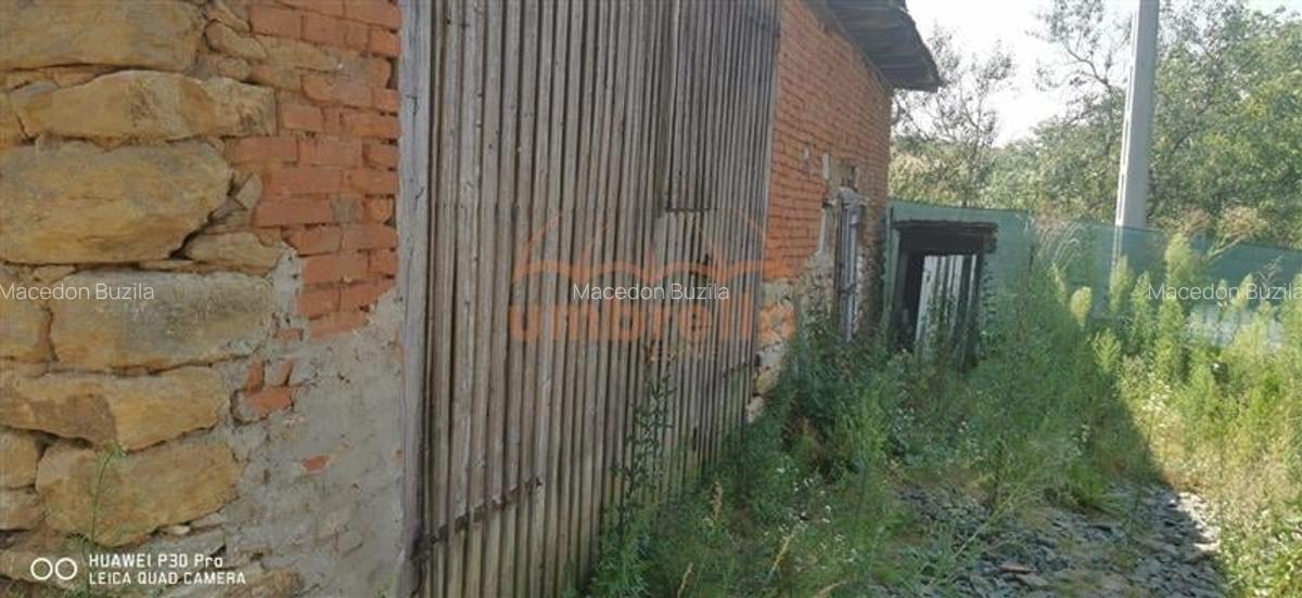 De vanzare casa si grajd +3000/? teren livada in Sumurducu - Sanpaul - 8