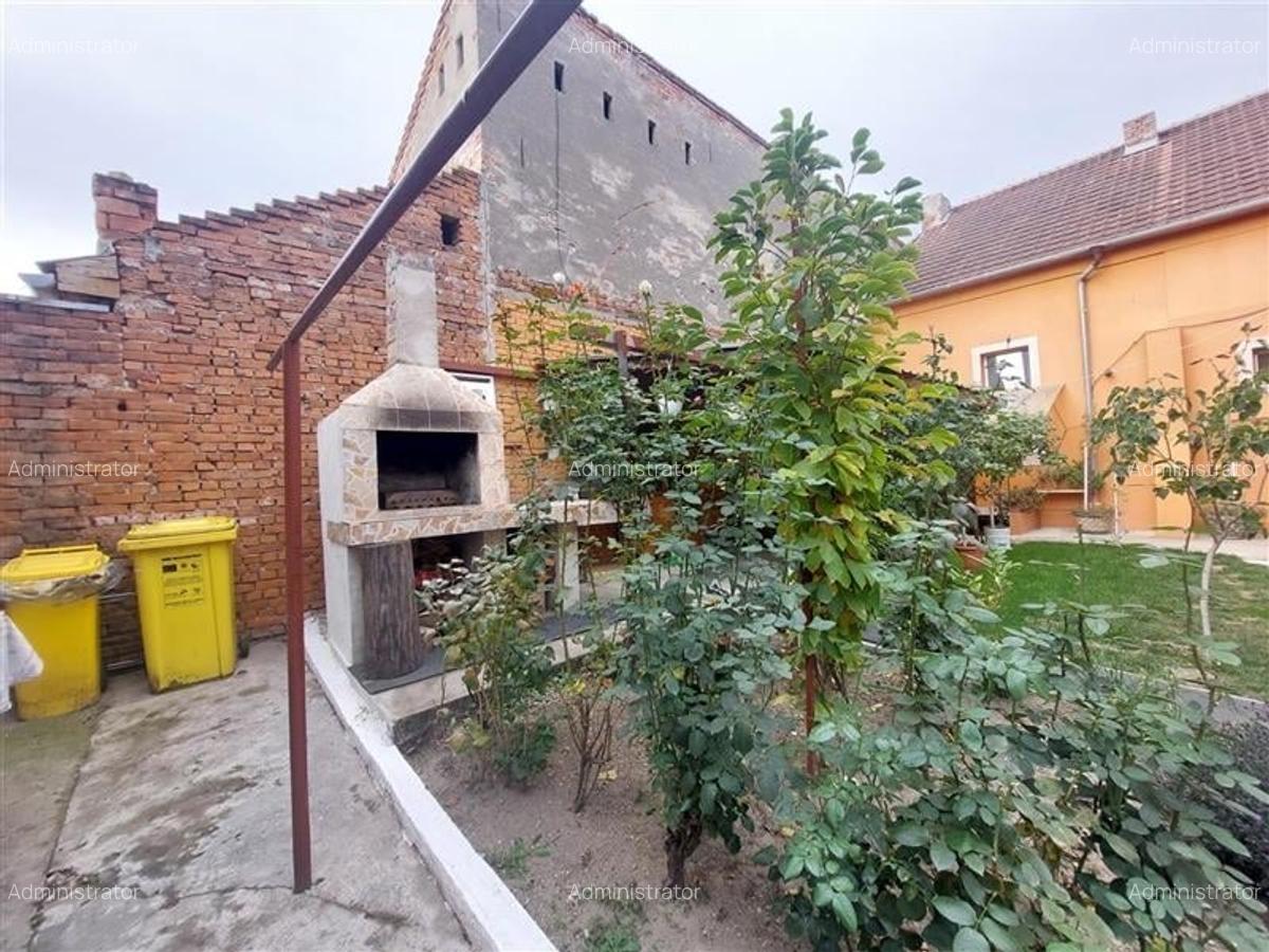 Apartament amenajat, zona Andrei Saguna - 10