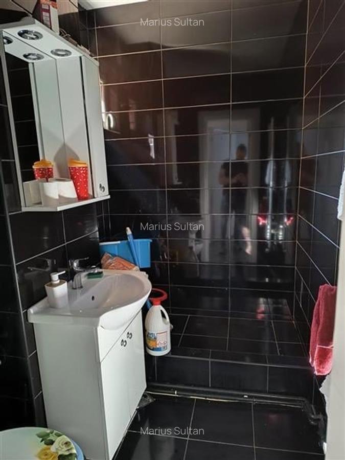 Apartament cu 3 camere circular, mobilat în Calea București - 12