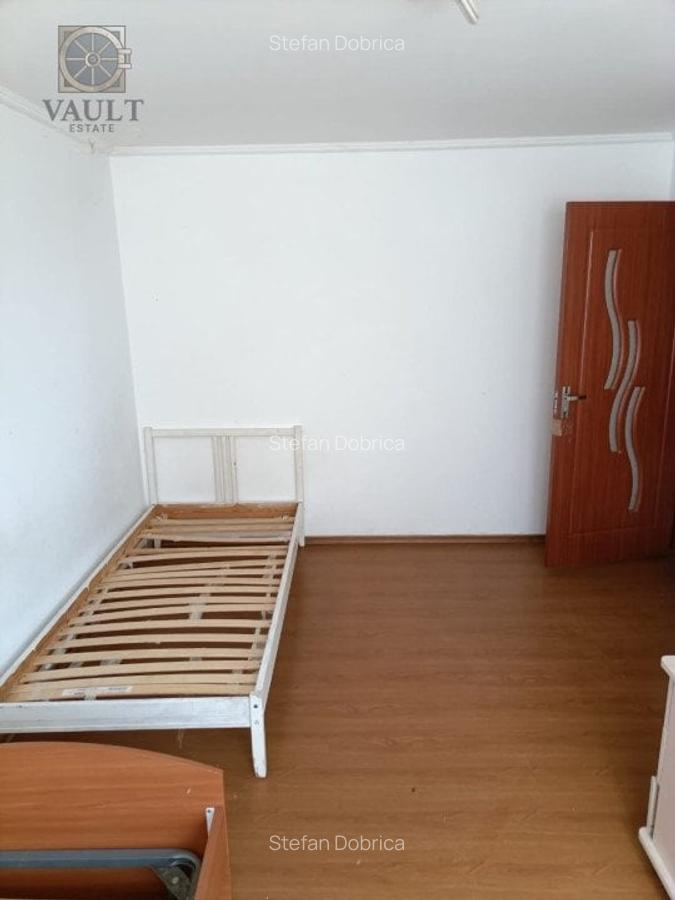 Apartament cu 3 camere semidecomandat, mobilat în Fundeni - 11