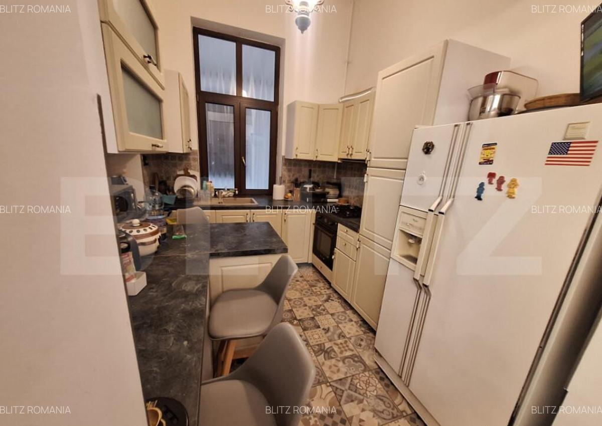 Apartament de vanzare, cu 4 camere, 125 mp, zona P-ta Romani - 7