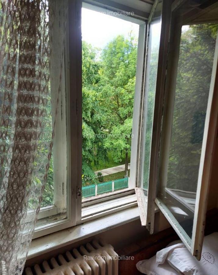 Garsoniera in bloc de apartamente, pe Aleea Parcului, libera - 8