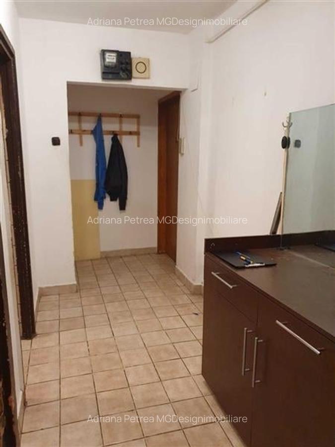 2 camere cf 1 spatios zona Circumvalatiunii - Mall - 2