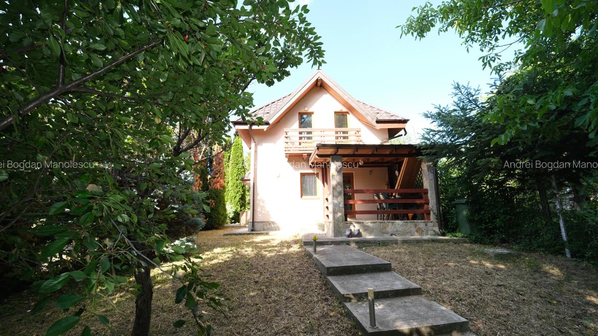 Vanzare casa P+M+Pod construita in 2009 in Breaza Prahova teren plat, totul nou - 1