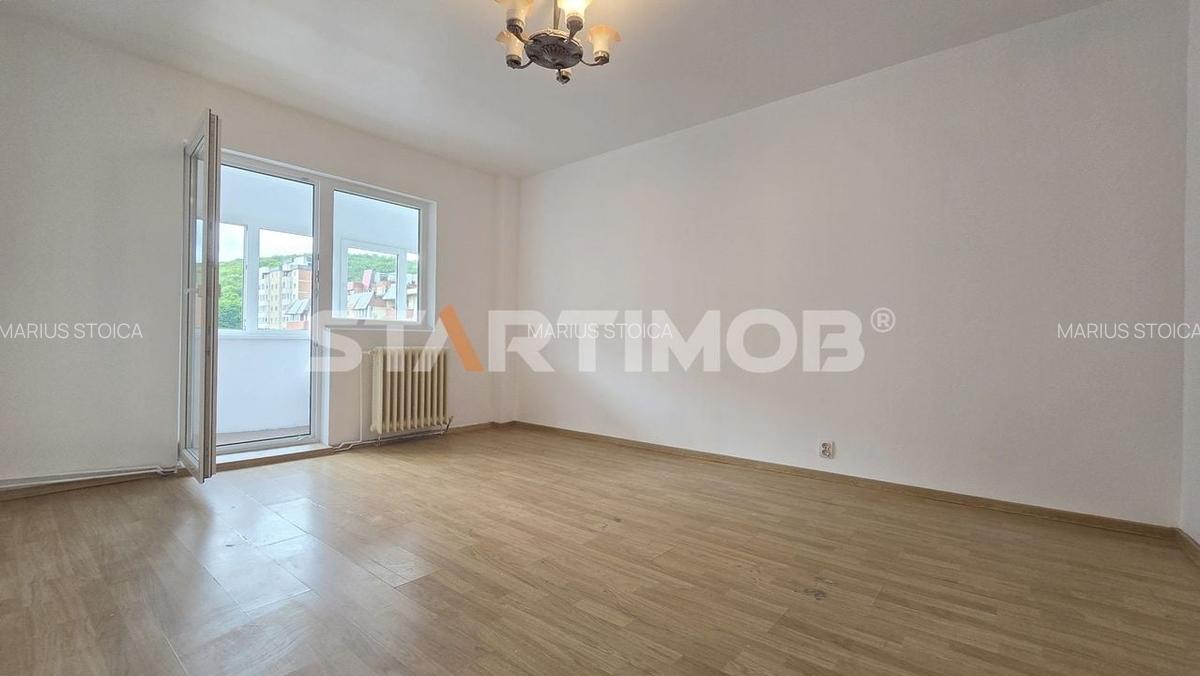 Apartament cu 2 camere decomandat în Răcădău - 15