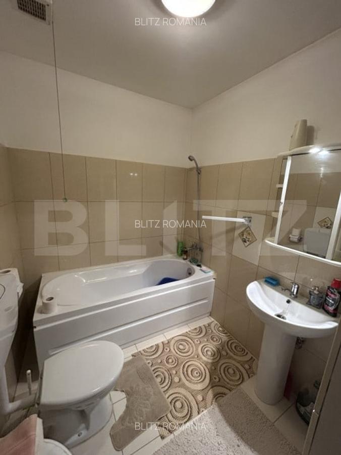 Apartamen cu 3 camere, 53 mp, zona Garii - 8