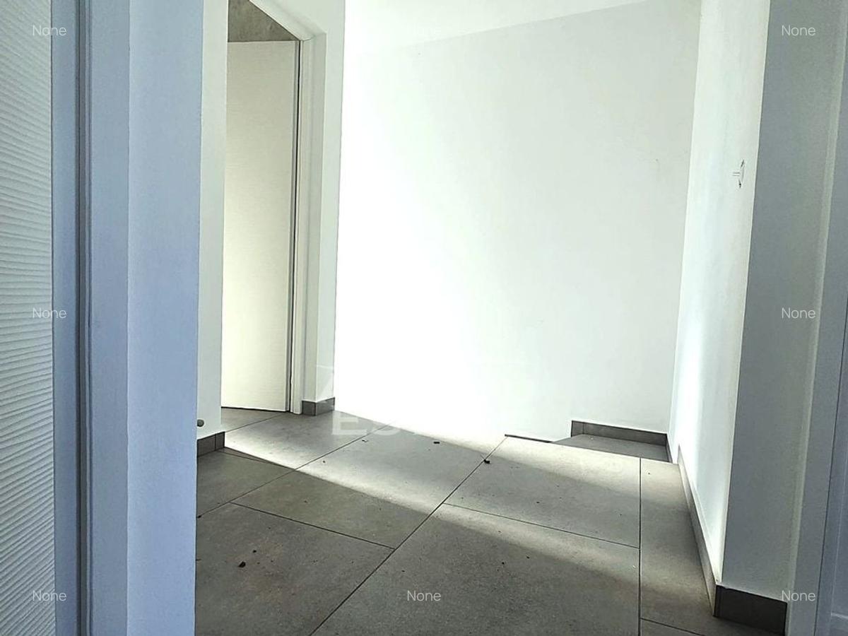 Casa cu piscina in Fantanele la 10 minute de Arad - 11