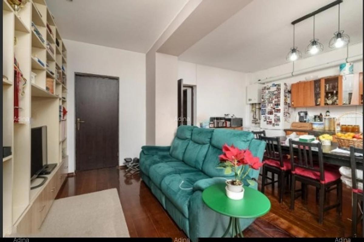 Rahova, Casa-Vila ,2005,, parter/2,Amenajata,6 bai,locuri parcare,centrala - 5