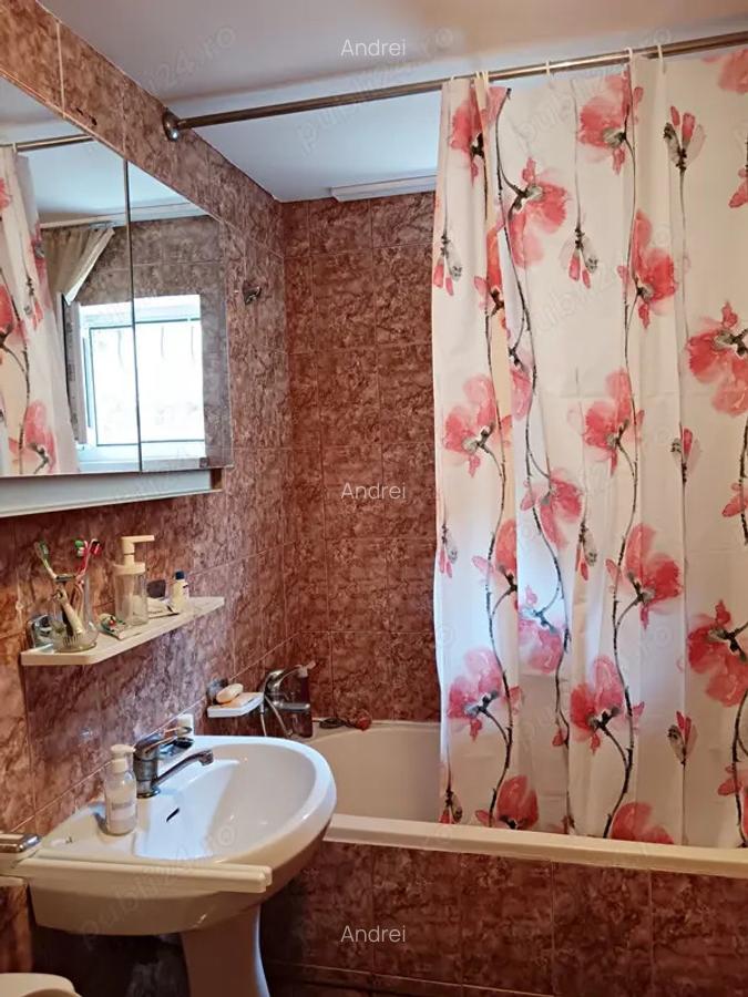 CASA CU GRADINA la 55 km de Bucure?ti (langa Titu) - 7 CASA CU GRADINA la 55 km de Bucure?ti (langa Titu) - 7