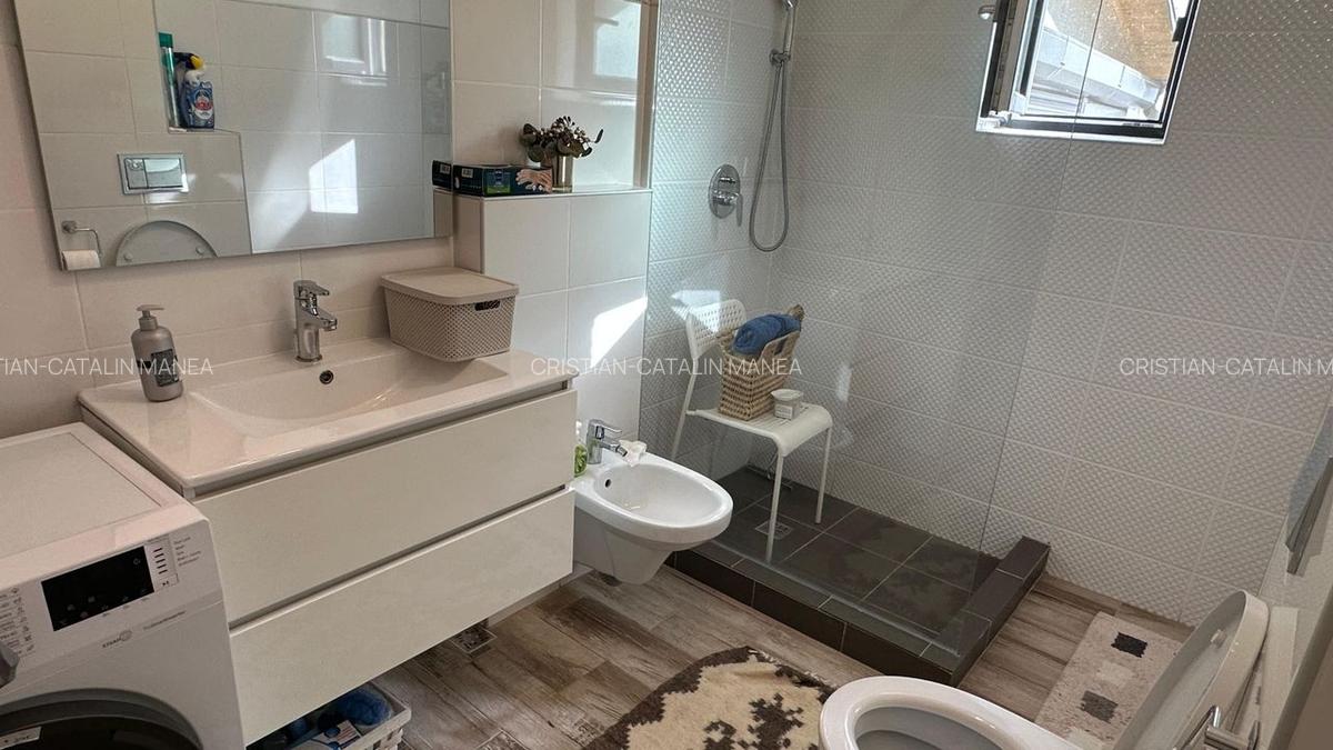 Vila modernă  în Lumina – complet mobilată și utilată - 32