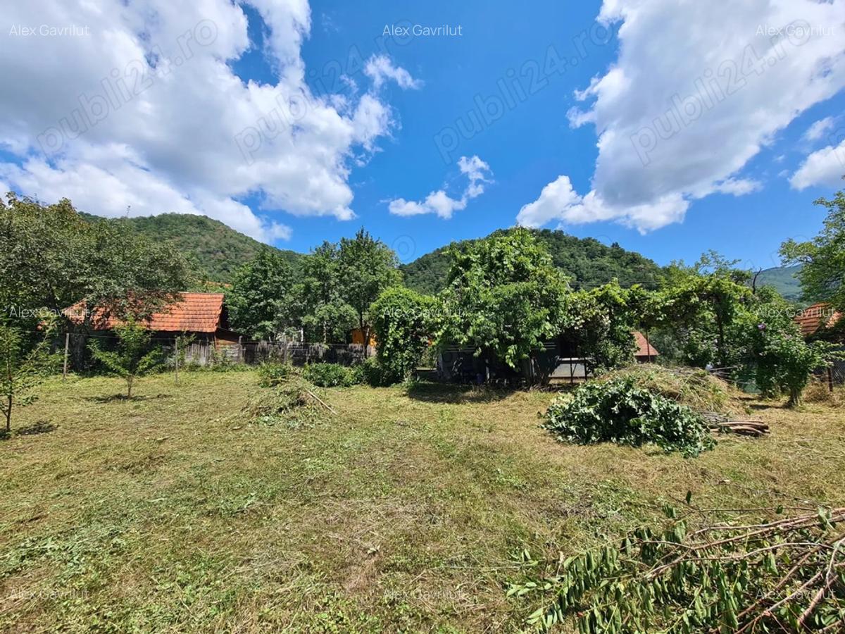 Casa de caramida in Hondol jud. Hunedoara - 7