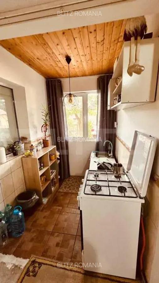 Casa mare 5 camere si 700 mp teren in Miroslava langa Family Market - 7
