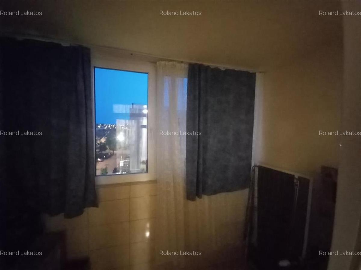 Apartament cu 2 camere decomandat în Central - 7