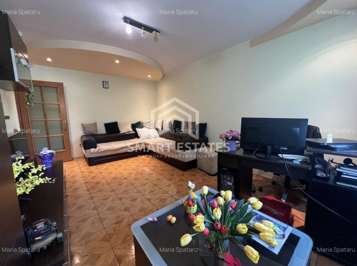 Apartament 3 camere decomandat -2 bai- zona Diham - Socului - 2