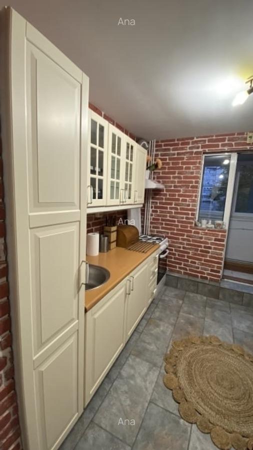 Apartament de vanzare-2 camere - 1