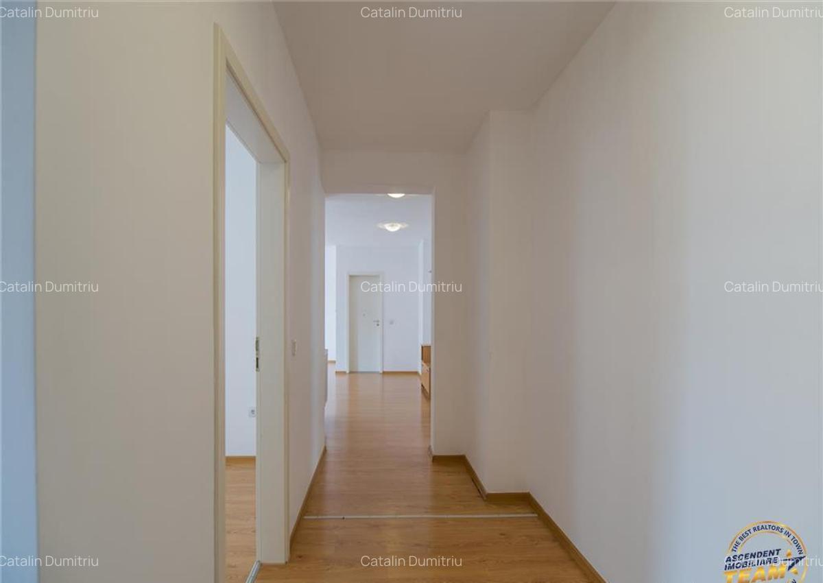 Proprietate luminoasa,doua terase,etaj1,loc parcare,Avantgar - 3