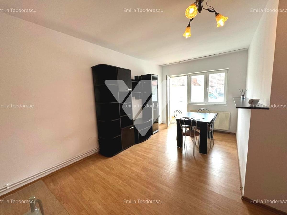 Apartament 2 camere decomandat cu 2 balcoane - Parter Calea Poplacii - 2