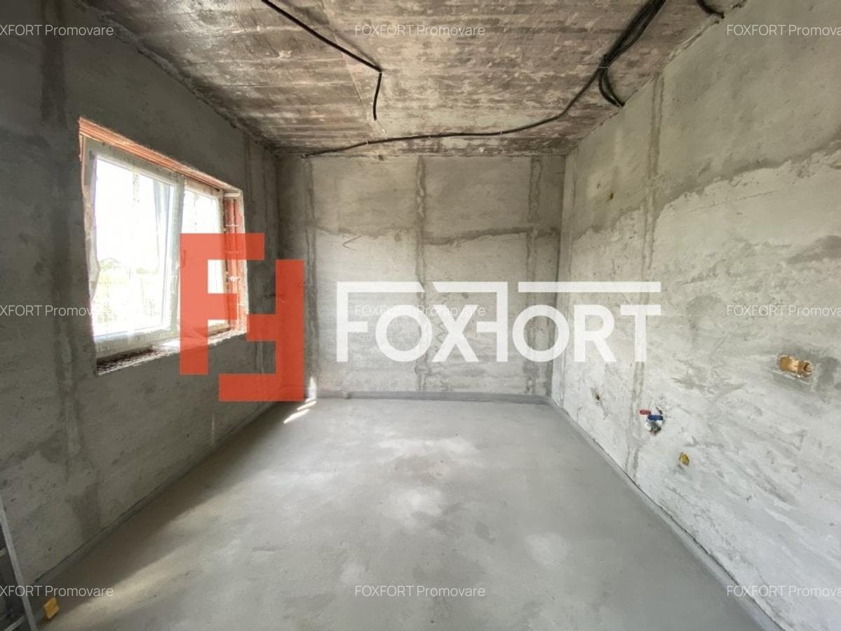 Casa tip triplex, cu 4 camere, de vanzare in Sanandrei. - 8