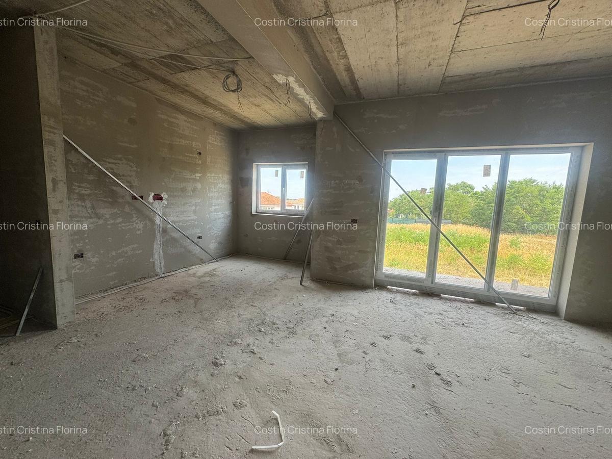 Apartament cu 2 camere semidecomandat în Moșnița Nouă - 8