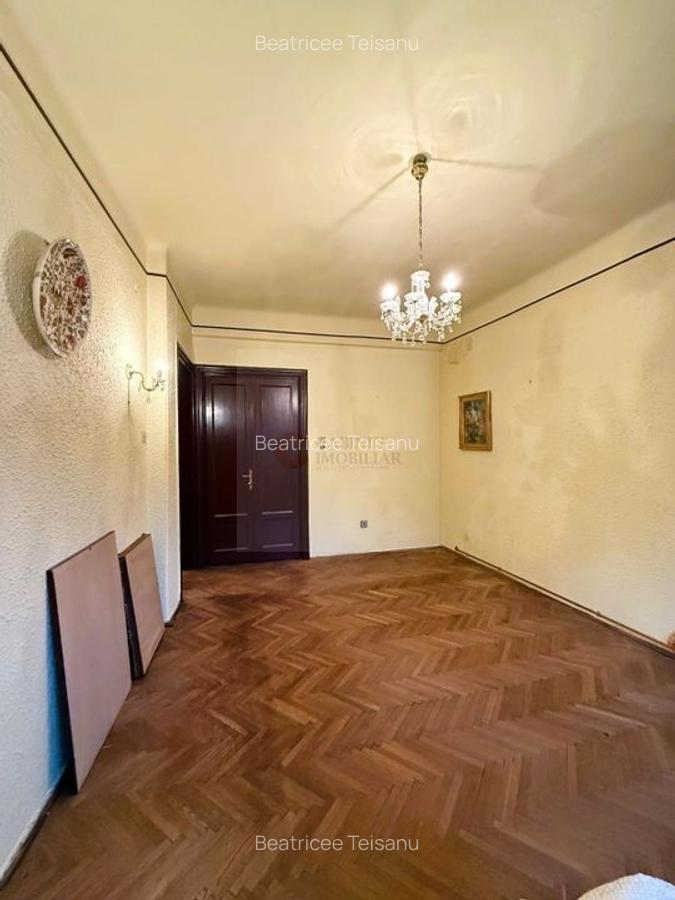 3 camere | Etaj 3/4 | Nemobilat | Universitate - Piata C. A . Rosetti - 23