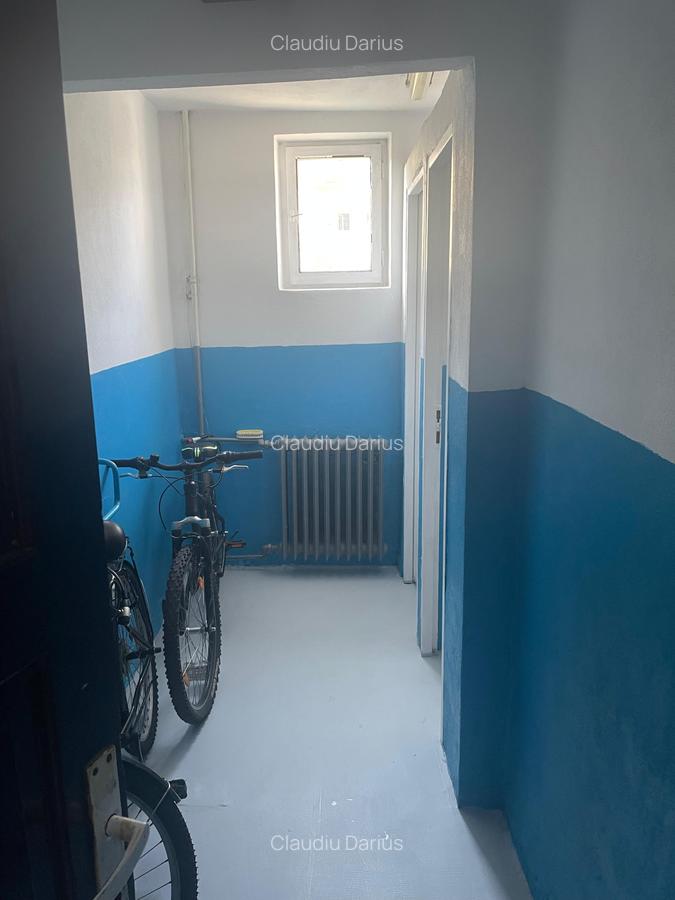 Garsoniera - Take Ionescu - Baie Comuna! - 2