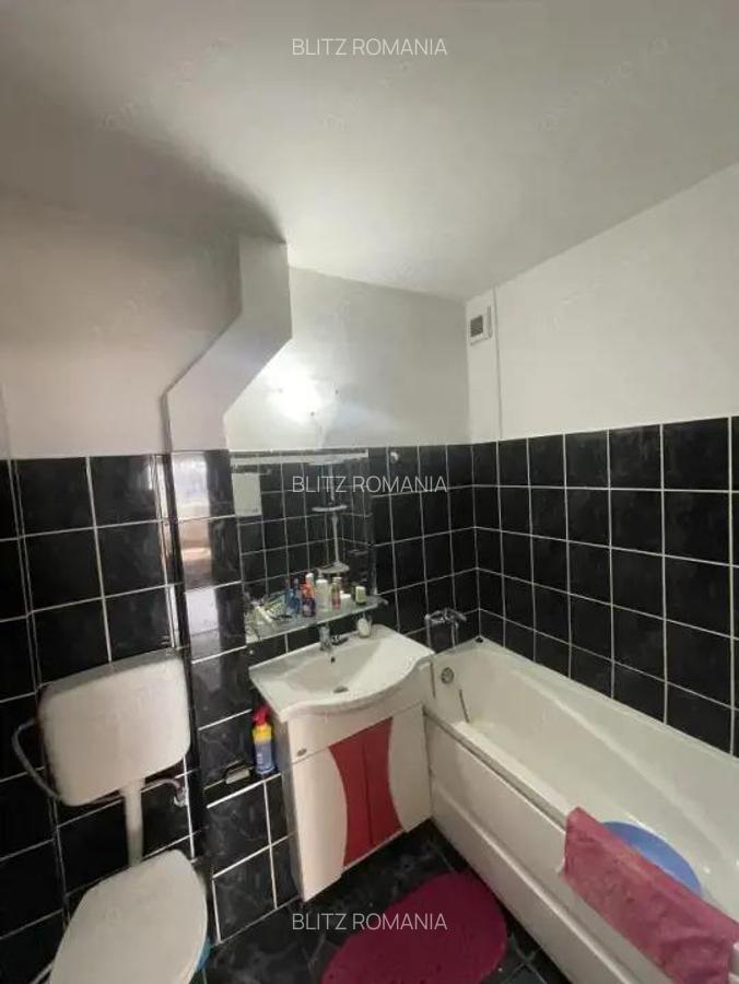 Apartament de vanzare, cu 2 camere, 45 mp, etaj 7, zona ultracentrala - 8
